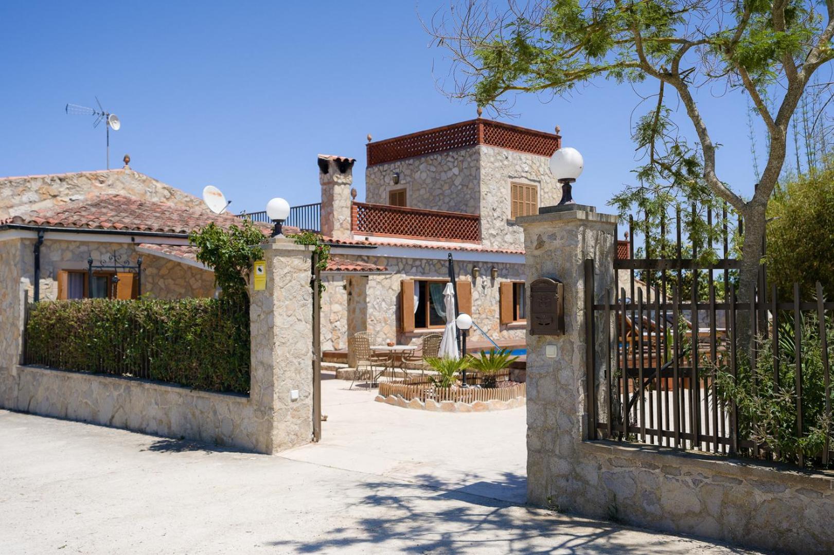 Son Roig ,Beautiful Place In The Heart Of Mallorca -Etv 9979 Maria De La Salut Exterior photo
